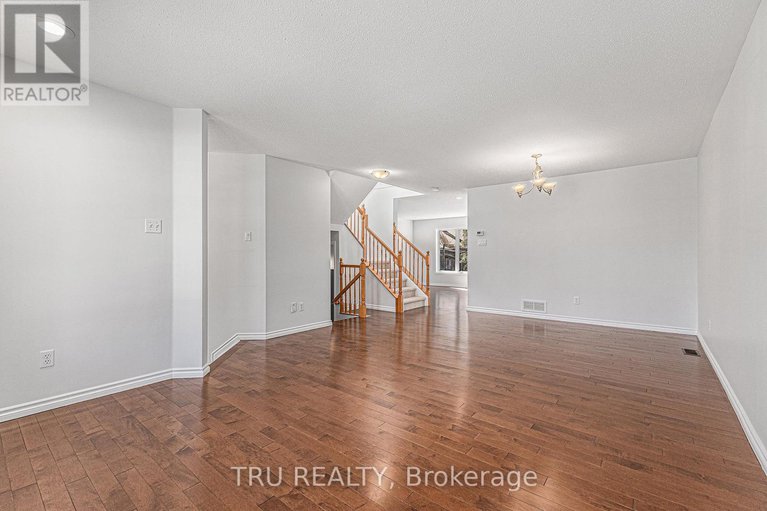 28213805/71-appledale-drive/longfields/ottawa/ontario/K2J4W6_5