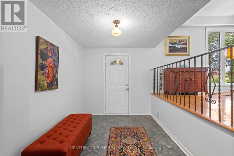 28626680/14-silver-aspen-crescent/blackburn-hamlet/ottawa/ontario/K1B3C5_20