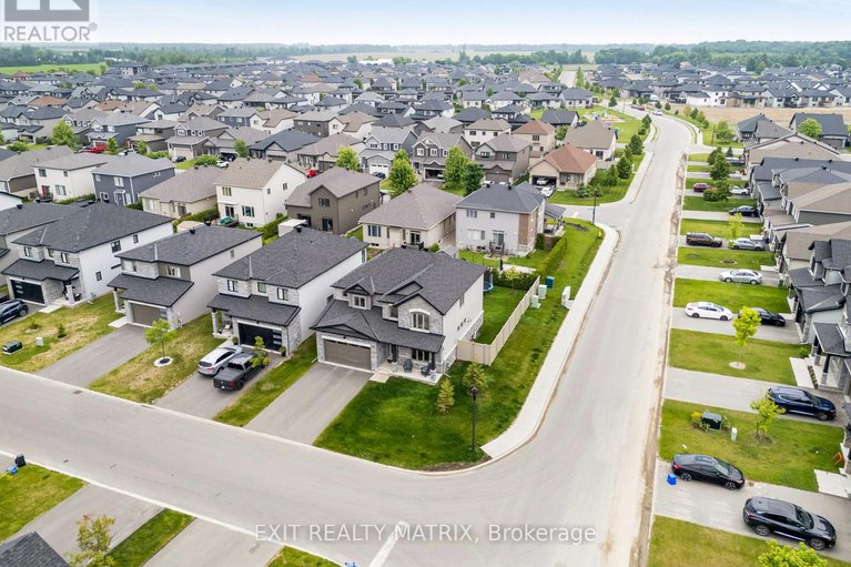 29061692/700-namur-street/embrun/russell/ontario/K0A1W0_37