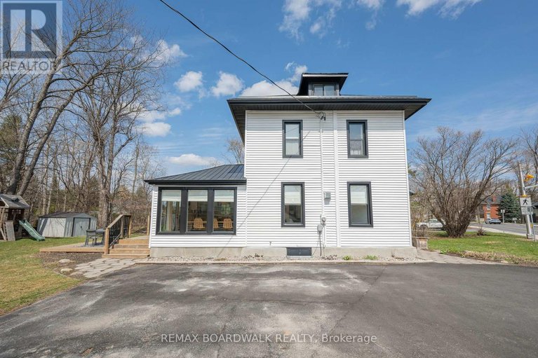 29643946/62-craig-street/village-of-russell/russell/ontario/K4R1A2_40