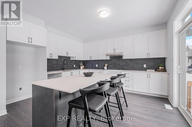 29066929/1025-de-pencier-drive/north-grenville-twp-kemptville-south/north-grenville/ontario/K2S0P9_6