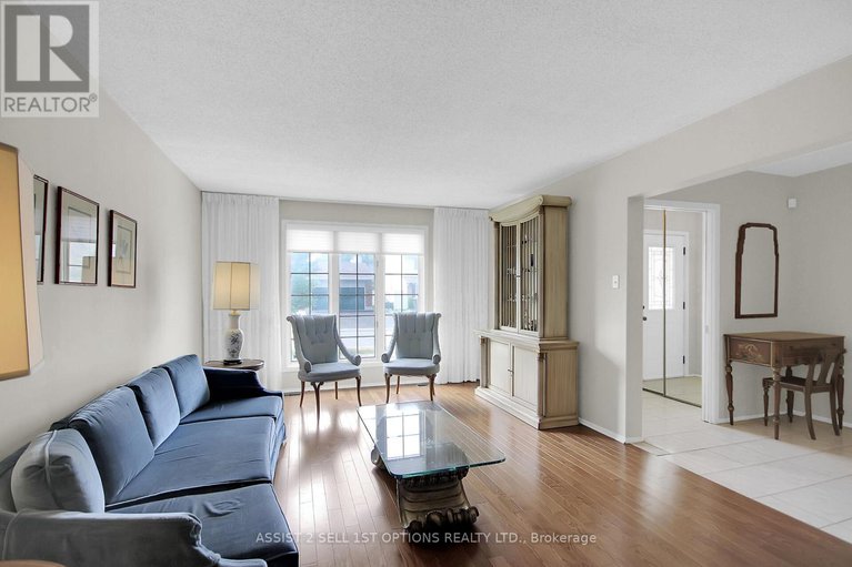 28698789/38-ardell-grove/craig-henrywoodvale/ottawa/ontario/K2G4G4_4