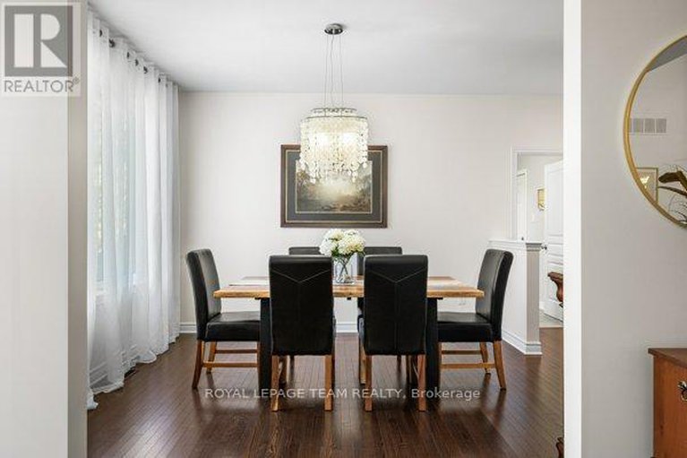 29392991/524-osmond-daley-drive/huntley-ward-south-east/ottawa/ontario/K0A1L0_12