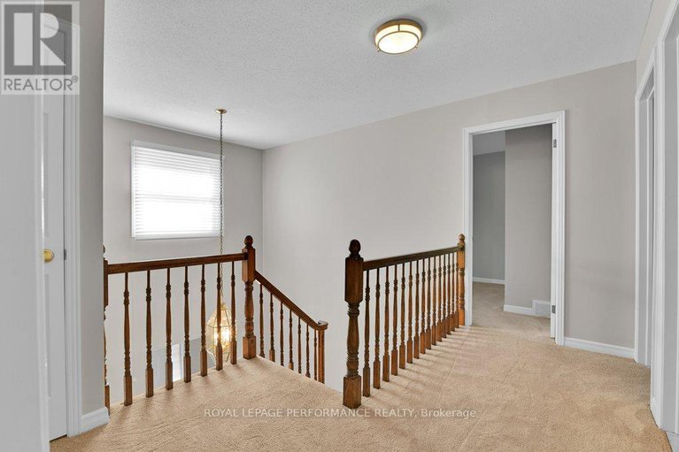 28838275/14-trusty-bay/hunt-clubwestern-community/ottawa/ontario/K1V0A3_16