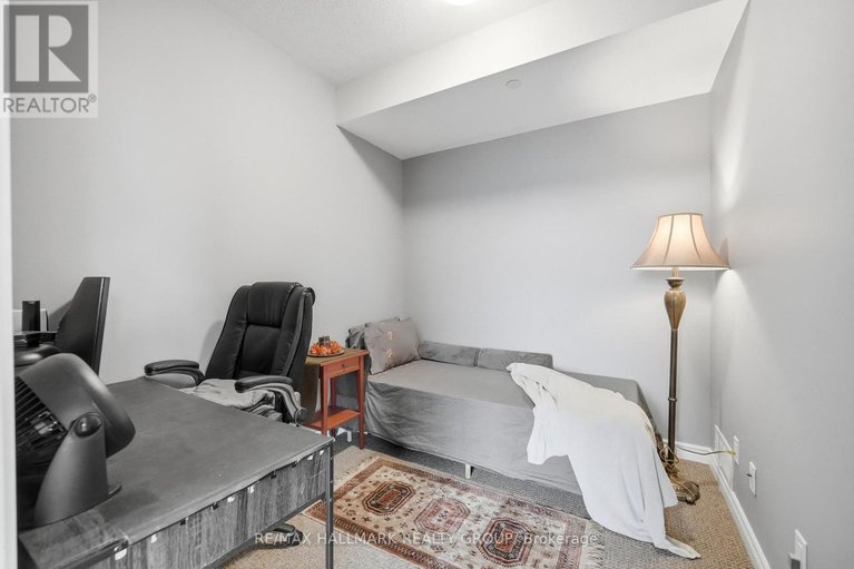 29686096/405-215-titanium-private/convent-glen-north/ottawa/ontario/K1C0B7_25