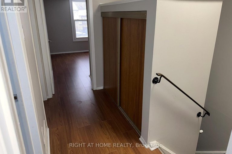 29192908/154-2570-southvale-crescent/sheffield-glenindustrial-park/ottawa/ontario/K1B5B6_10