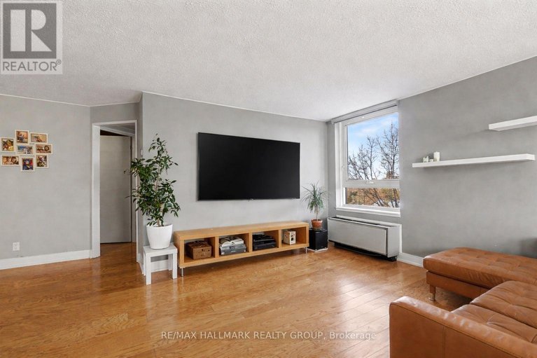 29455645/616-80-sandcastle-drive/leslie-park/ottawa/ontario/K2H9E7_5