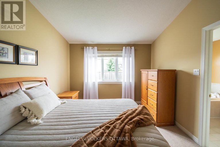 28273894/4293-green-gables-lane/riverside-southgloucester-glen/ottawa/ontario/K1V1S4_25
