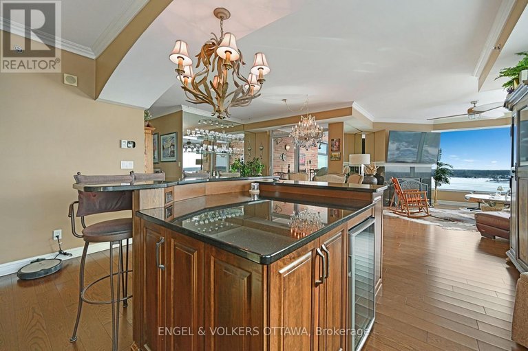 29337561/1802-15-st-andrew-street/brockville/brockville/ontario/K6V0B8_26