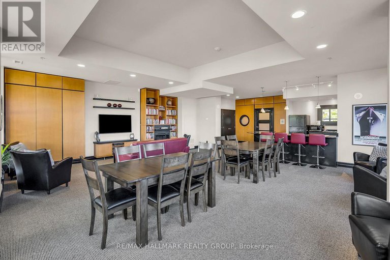 29173937/302-75-cleary-avenue/woodroffe/ottawa/ontario/K2A1R8_28