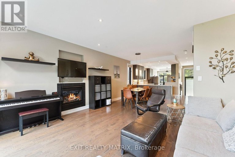 29542227/97-queen-mary-street/overbrookcastle-heights/ottawa/ontario/K1K1X6_7