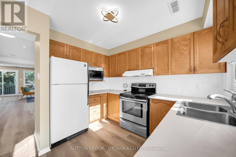 28809858/6325-tealwood-place/chapel-hill/ottawa/ontario/K1C7J9_14