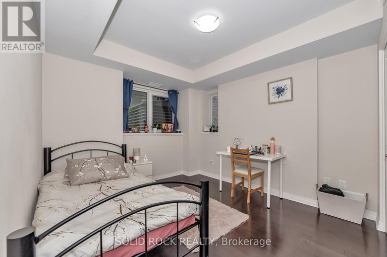 28361578/306-195-besserer-n/sandy-hill/ottawa/ontario/K1N0B6_13
