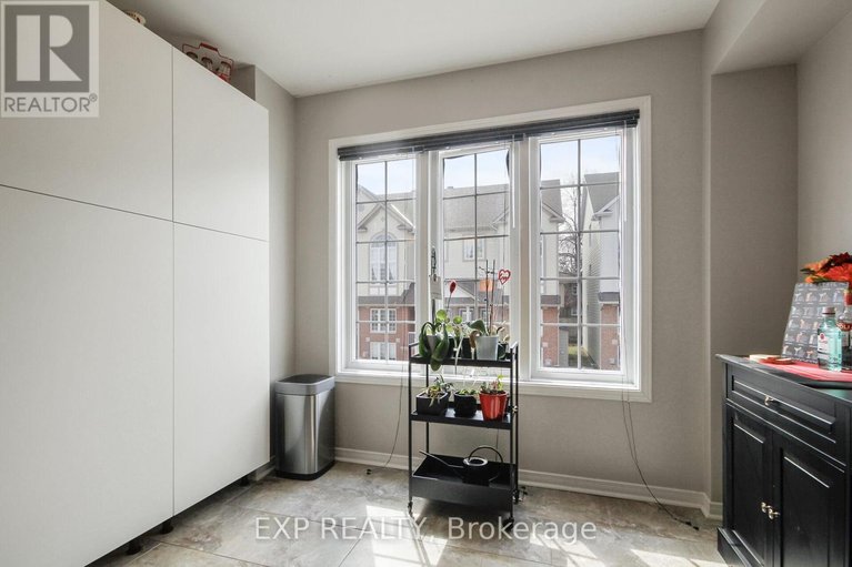 29664785/321-wiffen-private/westcliffe-estates/ottawa/ontario/K2H1G3_7