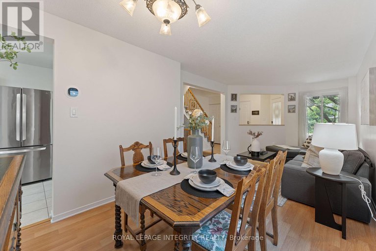 28613596/11-baton-court/katimavik/ottawa/ontario/K2L4C8_5