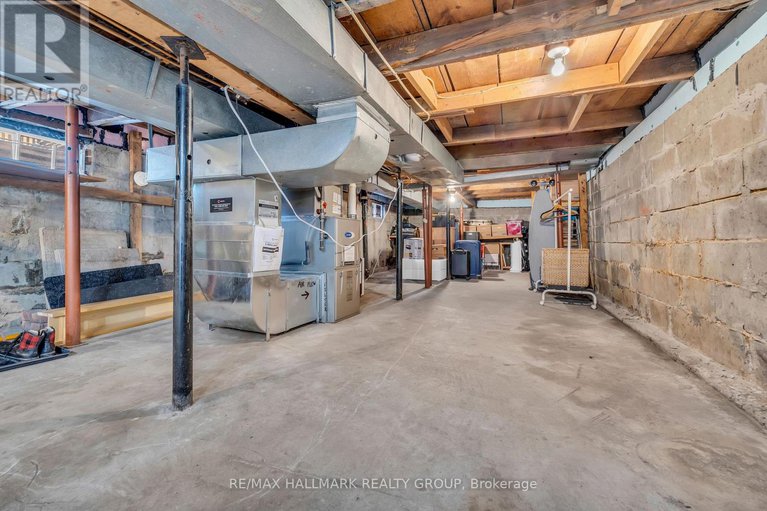28875468/477-booth-street/west-centre-town/ottawa/ontario/K1R7L1_42