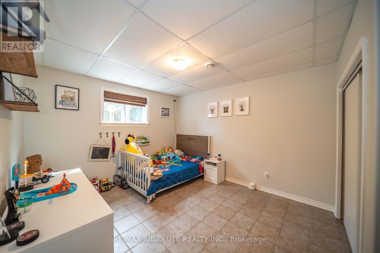 28781773/735-st-thomas-road/russell-twp/russell/ontario/K0A1W0_31
