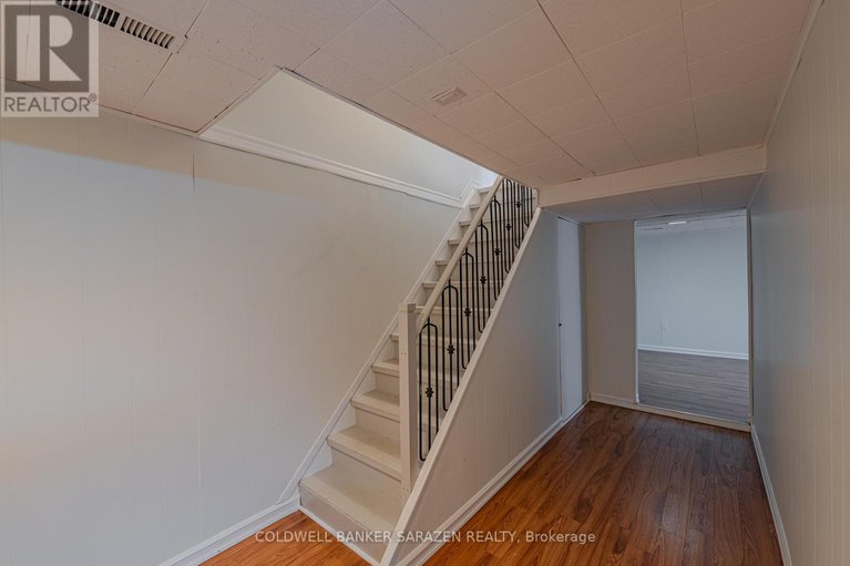28523526/65-837-eastvale-drive/beaconwood/ottawa/ontario/K1J7T5_21