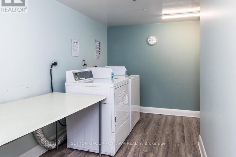 28867900/203-2951-riverside-drive/mooneys-bayriverside-park/ottawa/ontario/K1V8W6_31