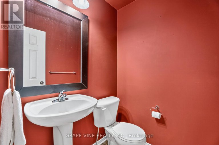 28825028/9-stoneleigh-street/strandherd/ottawa/ontario/K2G7A2_8