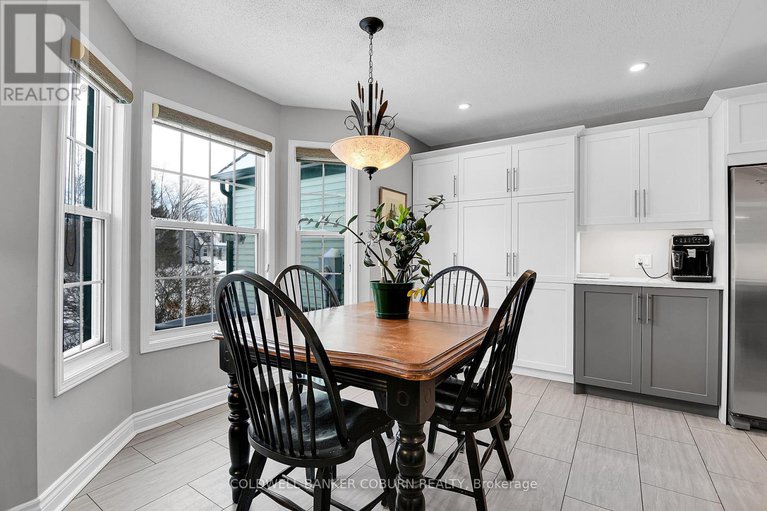 29348349/11-kimberly-avenue/north-grenville-twp-kemptville-east/north-grenville/ontario/K0G1J0_27