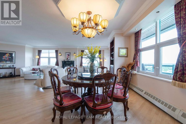 28505303/ph1-131-wurtemburg-street/lower-town/ottawa/ontario/K1N1J2_4
