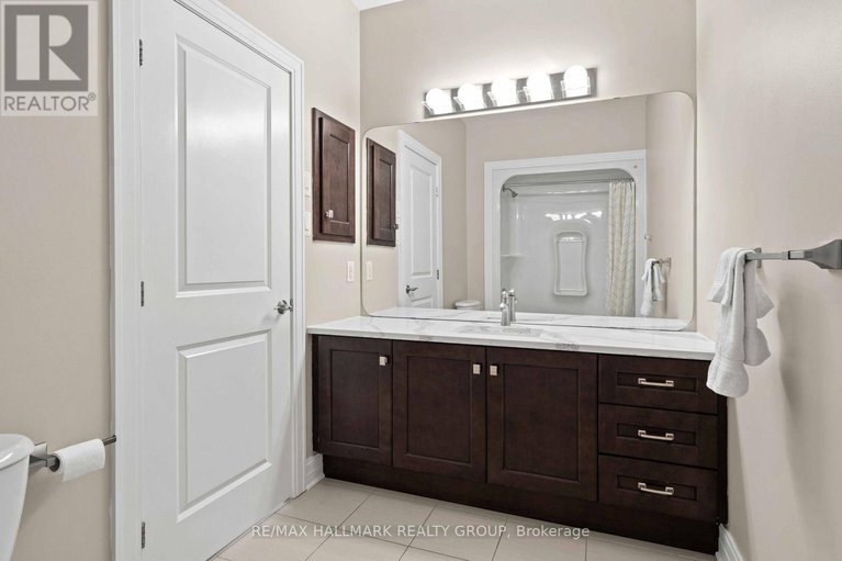 29179951/206-cedarstone-street/richmond/ottawa/ontario/K0A2Z0_26