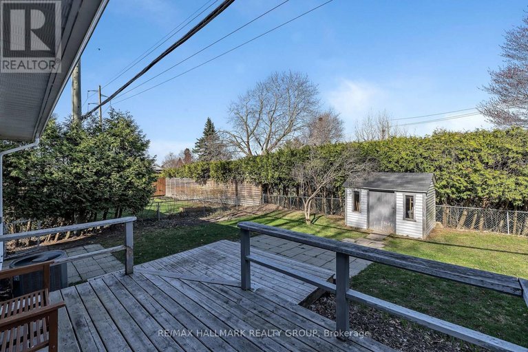 29670694/1138-sherman-drive/bel-air-heights/ottawa/ontario/K2C2M4_49