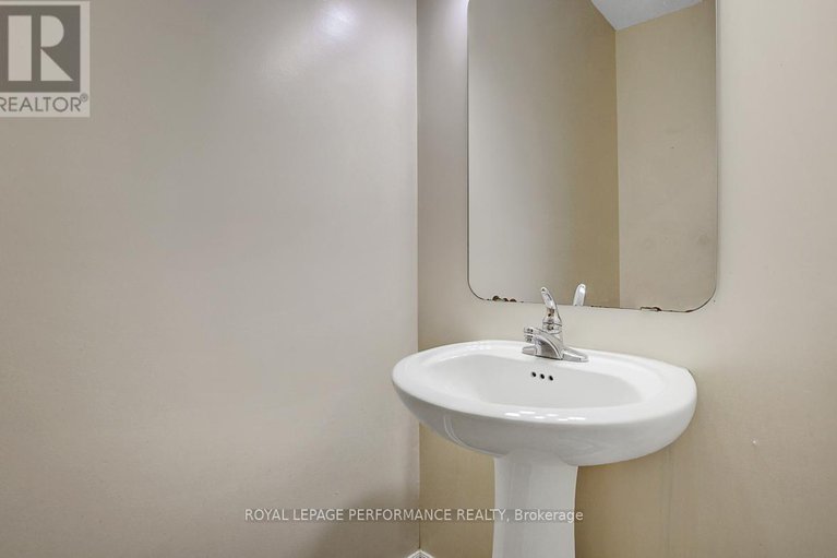 29033404/880-white-alder-avenue/blossom-parkkemp-parkfindlay-creek/ottawa/ontario/K1T0H4_15