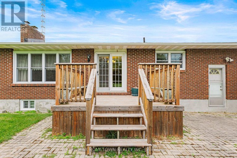 28325839/1-maitland-drive/augusta-twp/augusta/ontario/K0E1P0_4