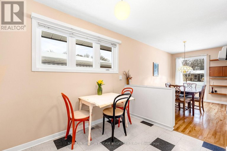 29605815/2422-magnus-avenue/hawthorne-meadows/ottawa/ontario/K1G1J8_13