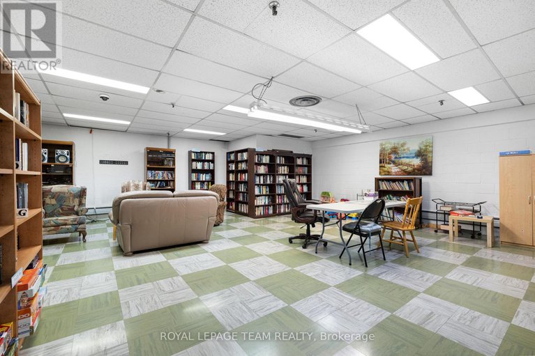 28865550/603-665-bathgate-drive/carson-meadows/ottawa/ontario/K1K3Y4_38