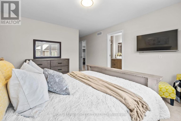 29358158/103-nepeta-crescent/blossom-parkkemp-parkfindlay-creek/ottawa/ontario/K1T0S5_19