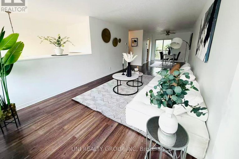 29032886/2064-eric-crescent/pineview/ottawa/ontario/K1B4P4_10