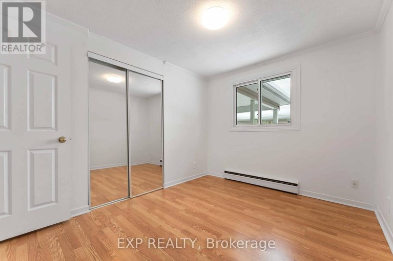 29305103/303-amiens-street/bilberry-creekqueenswood-heights/ottawa/ontario/K1E1N3_13