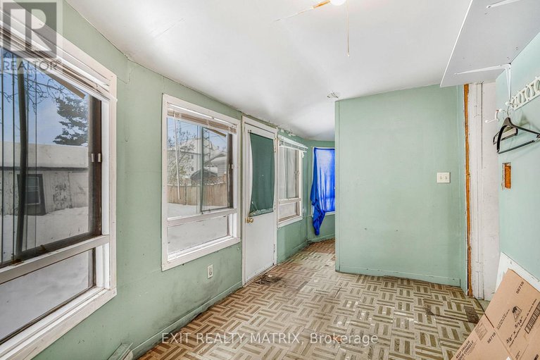 29100289/29-peter-street/lorignal/champlain/ontario/K0B1K0_19