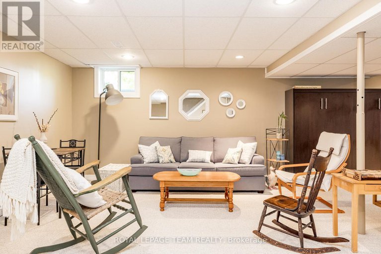 28910635/5239-mclean-crescent/manotick-long-island-nicholls-island/ottawa/ontario/K4M1G1_39