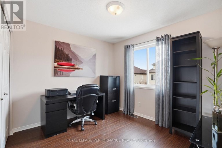 29550291/420-crystal-court/town-of-rockland/clarence-rockland/ontario/K4K0A1_15