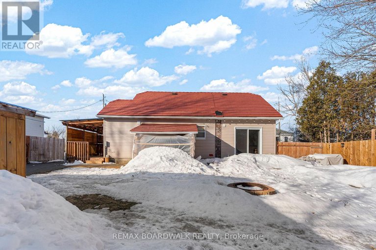 29447130/36-main-street/finch/north-stormont/ontario/K0C1K0_69