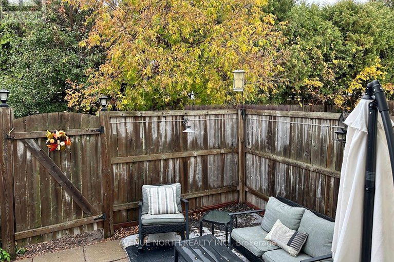 29033827/1414-foxwell-street/pineview/ottawa/ontario/K1B5J4_5