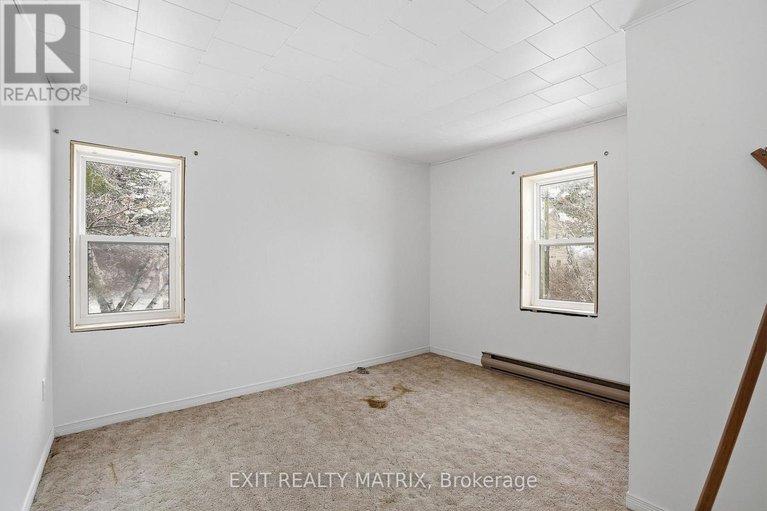 29474122/21888-laggan-glenelg-road/north-glengarry-lochiel-twp/north-glengarry/ontario/K0B1E0_19