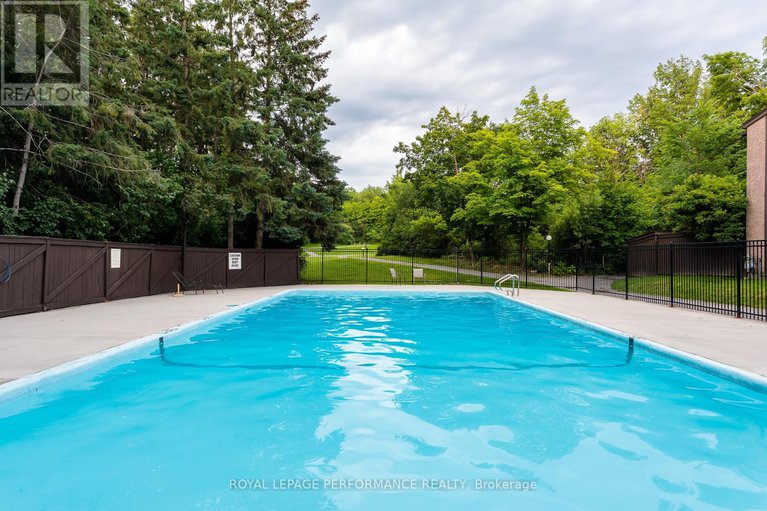 28471884/49-reaney-court/beaverbrook/ottawa/ontario/K2K1W7_47