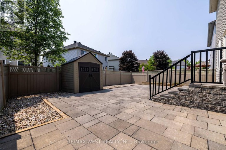 28441775/214-castlegarth-crescent/stonebridge/ottawa/ontario/K2J5N6_22
