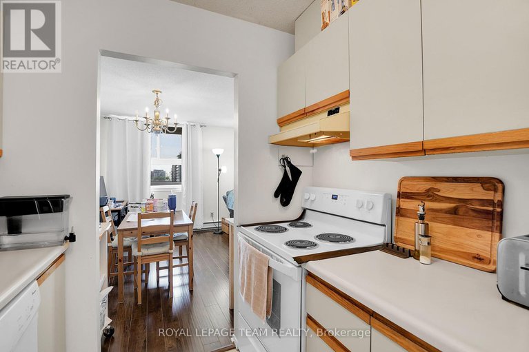28513339/1010-110-forward-avenue/mechanicsville/ottawa/ontario/K1Y4S9_20