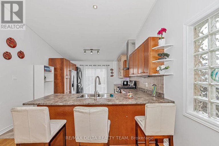 28595130/400-centenaire-street/embrun/russell/ontario/K0A1W0_14
