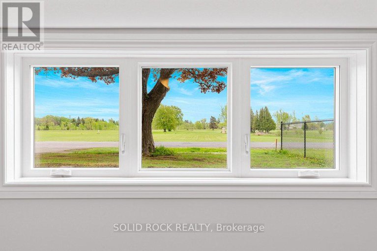 28351753/30-lakeview-drive/iroquois/south-dundas/ontario/K0E1K0_29