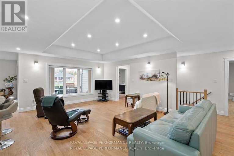 29462956/55-dale-street/long-sault/south-stormont/ontario/K0C1M0_6