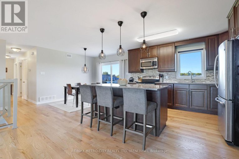 29007951/2431-eady-road/horton-twp/horton/ontario/K7V3Z6_14