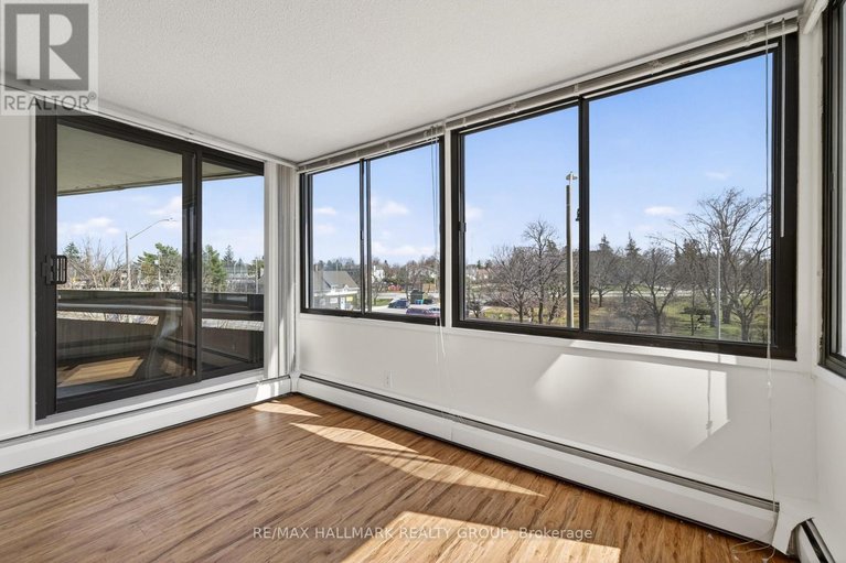 29653466/306-415-greenview-avenue/britannia/ottawa/ontario/K2B8G5_15