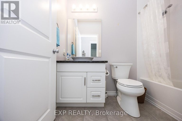 28542844/31-gertie-street/richmond/ottawa/ontario/K0A2Z0_4